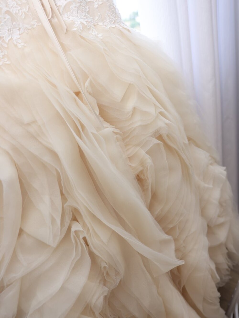 Paulina wedding gown by Maggie Sottero - Picture 6 of 16
